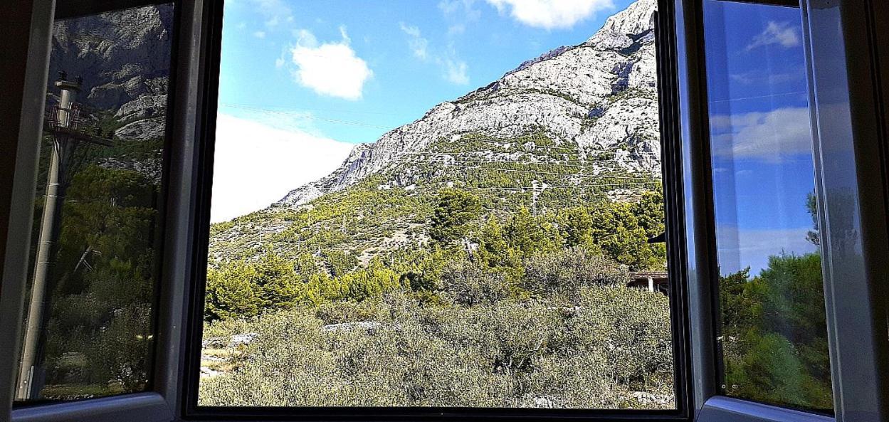 Stone House Bonaca Daire Baška Voda Oda fotoğraf