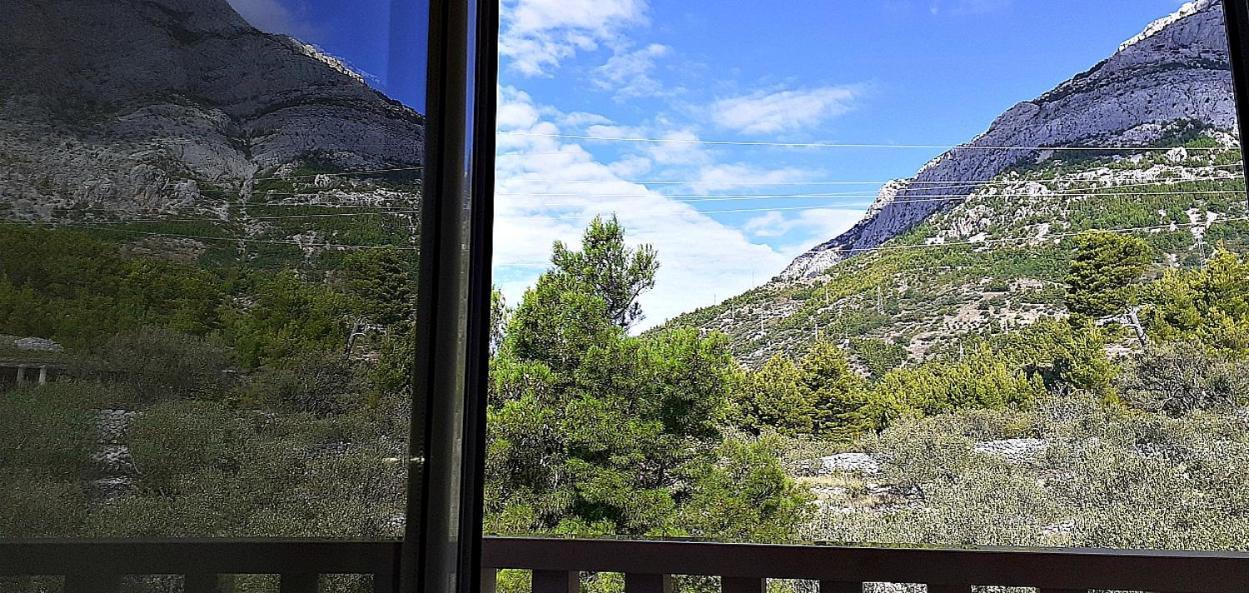 Stone House Bonaca Daire Baška Voda Oda fotoğraf